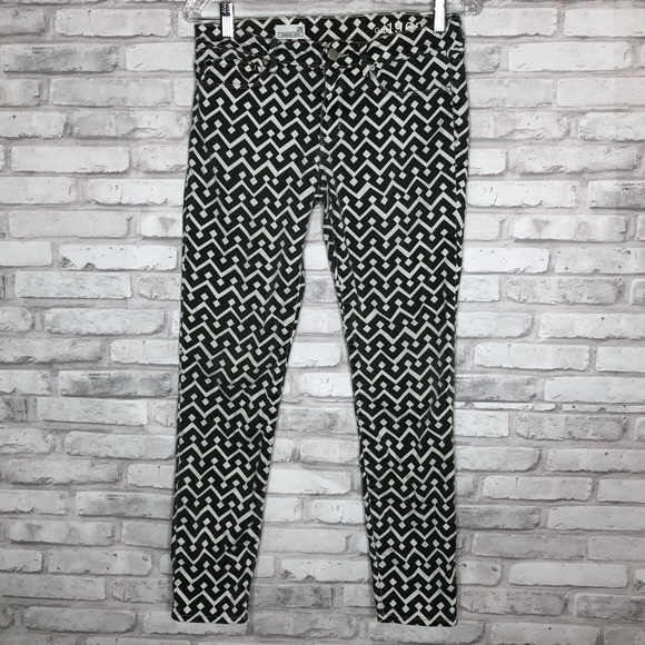 Gap 1969 geometric gray and white jeans, size 26 - Picture 3 of 8